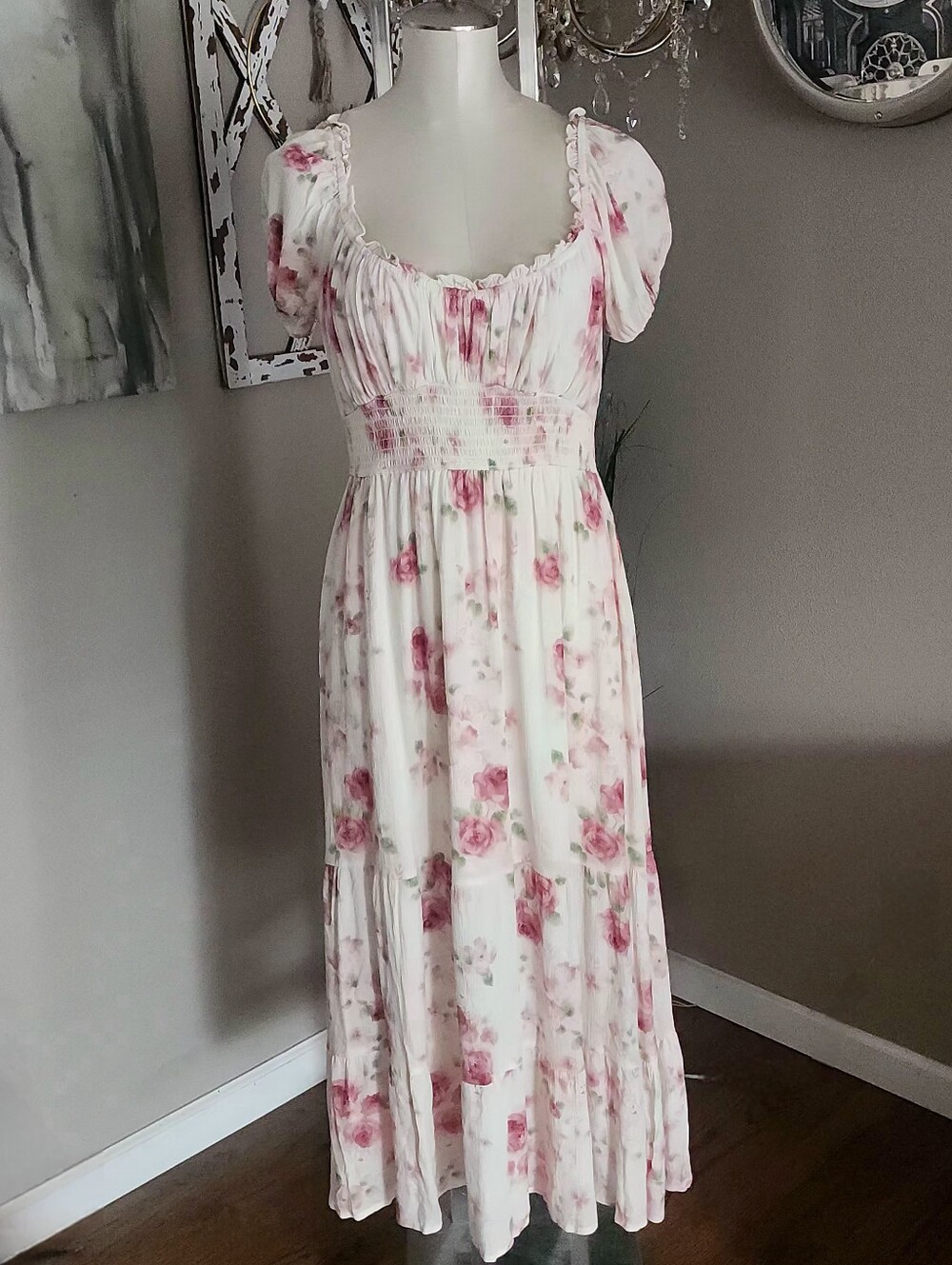 Sweet StyledCream Maxi Dress with Pink Floral Print Size XL